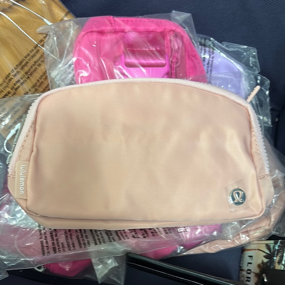 Lululemon Athletica Blush Pink Cosmetic Bag